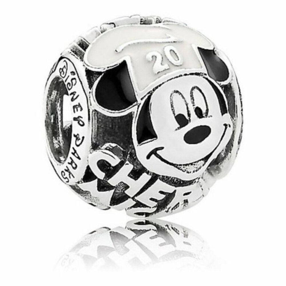 Pandora Disney Chef Mickey Charm Round    ONLY 1 LEFT!